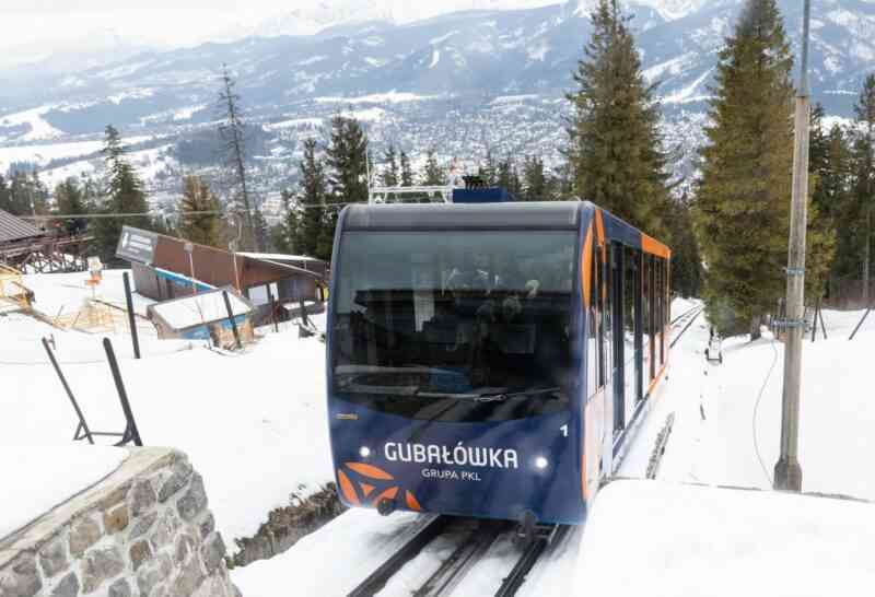 Wyjazd w Tatry bez zaliczenia tej atrakcji nie ma sensu. A teraz można się nią  przejechać taniej