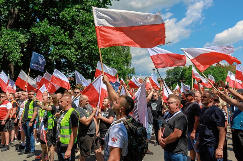 Antyimigrancki „patrol” przy granicy z Niemcami. „Jak na Grunwald”