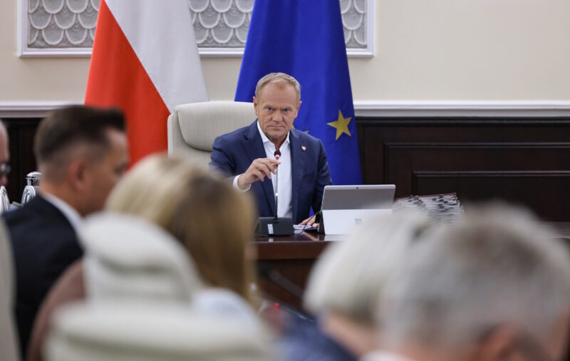 Chaos! Tusk zwołał pilne spotkanie ws. pożarów i granicy