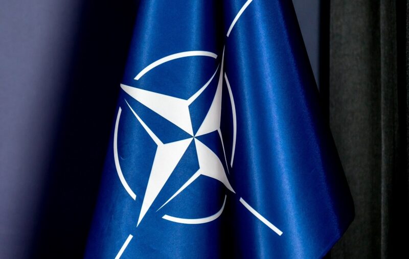 „Dyplomatyczny majstersztyk” i „zaklinacz Trumpa”