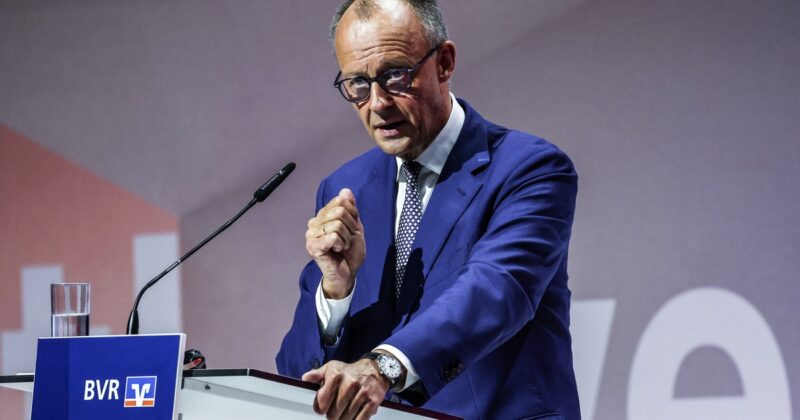 Friedrich Merz odwiedzi Keira Starmera. Brytyjsko-niemiecki sojusz się zacieśnia