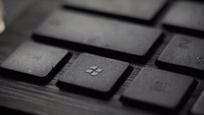 Koniec epoki. Windows 11 wreszcie dogonił lidera w rankingu