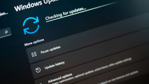 Microsoft pod ścianą. Miliony użytkowników rezygnuje z Windowsa