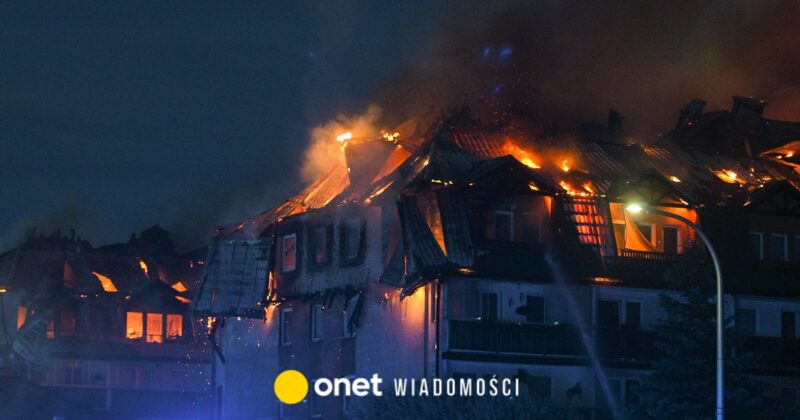 Ogromny pożar w Ząbkach. „Żona krzyknęła: »Boże, blok się pali«”