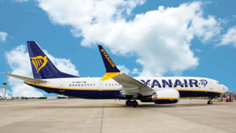Ryanair i lotnisko Modlin z rekordową umową. Turyści zyskają 25 nowych tras