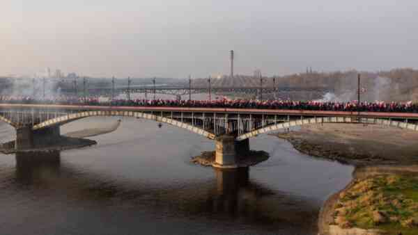 Ostrzeżenie dla droniarzy na 11 listopada. Kara nawet do 5 lat więzienia