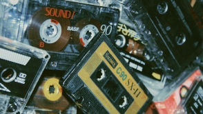 AirPodsy w 2025 roku – które słuchawki Apple warto kupić?