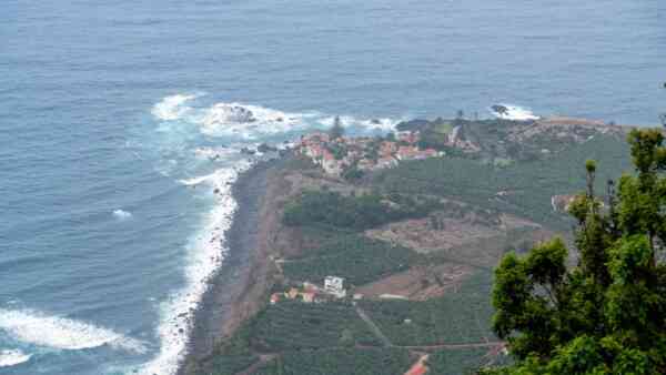 Gigantyczne fale zmyły turystów na Teneryfie. Przyczyny tragedii zaskakują
