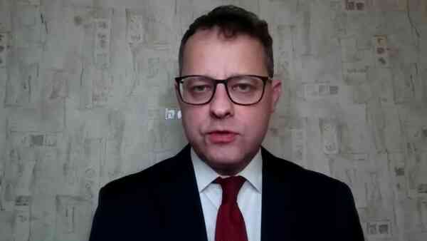 Więc tak chcą to rozegrać. Romanowski zwrócił się do Ziobry z zachętą