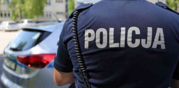 Pościg na trasie S8. Zatrzymano przemytników i pięciu Afgańczyków