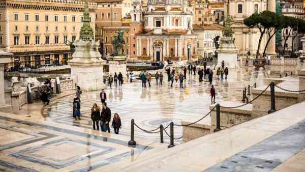 Tu kieszonkowcy czują się jak ryba w wodzie. Na liście Polska